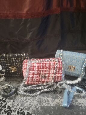 Badgley Mischka Red Tweed Mini Chain Shoulder Bag